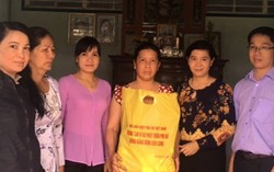 Hơn 100 phần quà Tết tặng phụ nữ khó khăn