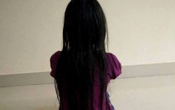 Điều tra vụ bé gái 9 tuổi bị thiếu niên cùng xóm xâm hại