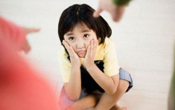 Dồn dập yêu thương, xối xả giận dữ