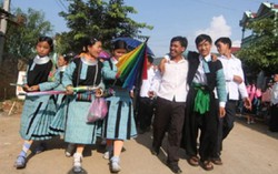 Chìm đắm trong không gian Tết người Mông