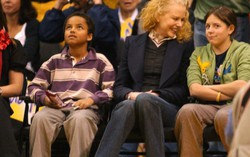 Lý do Nicole Kidman "ngó lơ" con nuôi tại Lễ trao giải Quả Cầu Vàng
