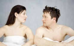 Vợ lâm nạn khi chồng ‘yêu’ kiểu mới