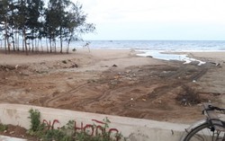 'Nước thải xả mạnh ra biển do trời mưa'