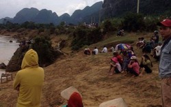 Tìm thấy thi thể học sinh bị lũ cuốn trên đường đi học