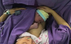 Lợi ích ít biết của kề da và chậm cắt dây rốn sau sinh
