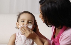 Đừng coi thường hắt hơi, sổ mũi kèm theo khó thở