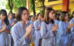 Cả nhà ngỡ ngàng với sự thay đổi của con sau khóa tu mùa Vu Lan