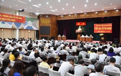 Phó Bí thư Thường trực Thành ủy TPHCM Trần Lưu Quang trả lời cử tri về vụ Nguyễn Hữu Linh