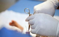 Cắt bao quy đầu ở phòng khám tư, bệnh nhân mất gần 20 triệu lại phải vào viện điều trị