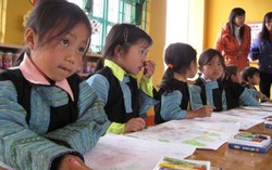 Đại biểu Quốc hội đau lòng khi lãng phí cả nghìn tỉ đồng in SGK