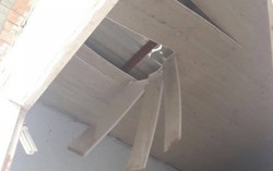 Hai chị em suýt chết vì bê tông rơi xuyên trần phòng trọ