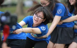 Cách tự tạo áp lực của nữ sinh đỗ 3 trường chuyên