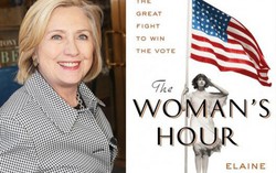 Bà Hillary Clinton tham gia điều hành sản xuất phim về nữ quyền
