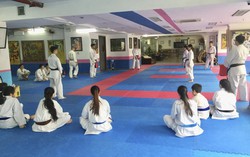 Người thầy tiên phong mở lớp dạy phòng vệ cho teen