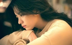 Chồng liên tục cặp bồ nhưng cứ nghĩ đến con tôi lại không dám ly hôn