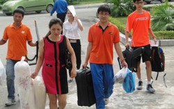 Cười bể bụng với lời dặn của bố mẹ khi con nhập trường