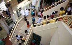 Trường chật, học sinh dự khai giảng trong 30 phút
