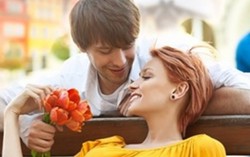 Con trai - trước và sau khi có bạn gái