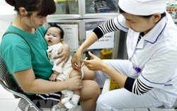 Đường dây nóng giải đáp thông tin về tiêm chủng mở rộng