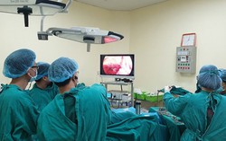 Tiền mất, tật mang vì tự ý uống thuốc nam điều trị u thực quản
