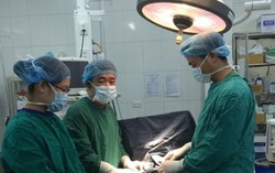 Bé 2 tuổi bị mất tay vì người lớn lơ là