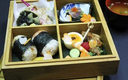 Cơ hội thưởng thức hộp cơm Bento lâu đời nhất tại Hà Nội