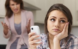 Nhiều mẹ đang biến con thành khách trọ mà không biết