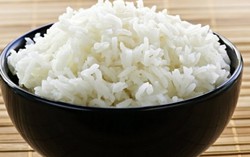 2 mẹo giúp cơm nguội luôn thơm ngon