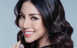 Siêu mẫu Khả Trang là giám khảo Hoa hậu Thế giới Ai Cập 