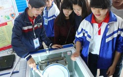 Cô trò loay hoay với cách đánh giá học sinh theo kiểu mới