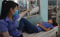 Chưa kết luận được nguyên nhân khiến gần 70 công nhân ngất xỉu