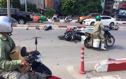 Xe khách đâm hàng loạt xe máy ở cầu Bãi Cháy, 5 người bị thương