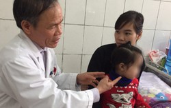 Rét hại kéo dài, nhiều trẻ nhỏ bị méo miệng, liệt mặt