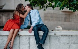 Xao động vì tình cũ