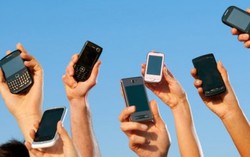 2017 - Thiết bị di động chiếm 75% truy cập Internet 