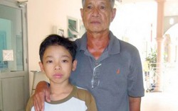 Giúp đỡ cậu bé bị suy thận mãn tính
