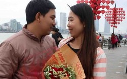 'Cầu tình yêu' dập dìu đôi lứa trên sông Hàn
