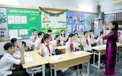 Cô giáo của trẻ khiếm thính: 'Nếu mình bỏ cuộc thì ai sẽ dạy các con biết đọc, biết viết?' 