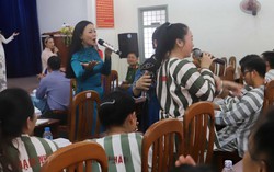 Lời ca tiếng hát mang thông điệp 'sống đẹp' đến với nữ phạm nhân