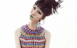Á quân Next Top Model nổi loạn với thời trang thập niên 1970
