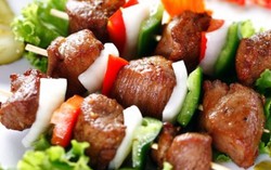 Làm thịt xiên nướng rau củ ngon như nhà hàng