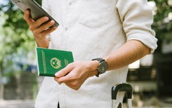 Thời hạn hộ chiếu phổ thông có hoặc không gắn chip điện tử là 10 năm