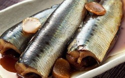 Cá nục kho gừng thơm ngon khó chối từ