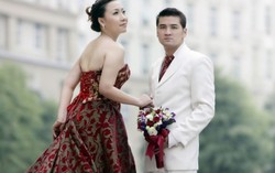 'Cầu thủ đẹp trai nhất VN' cưới vợ chỉ sau 2,5 tháng quen biết