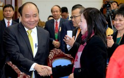 Thủ tướng tiếp đoàn kiều bào về nước đón Tết