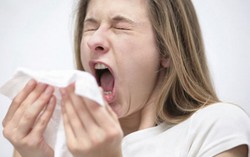 Hay hắt hơi buổi sáng là dấu hiệu của bệnh gì?