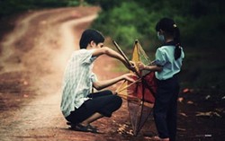Nhớ mãi lồng đèn ba làm mỗi dịp Trung thu xưa