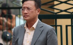 Vụ án tai biến chạy thận: Luật sư đưa chứng cứ 'đầu độc, giết người', tòa dừng xử