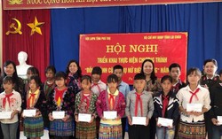 Phụ nữ Phú Thọ đồng hành cùng phụ nữ xã biên giới Pa Tần 