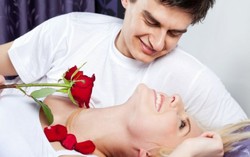 ‘Ân ái’ điều độ để giảm ‘bệnh khó nói’